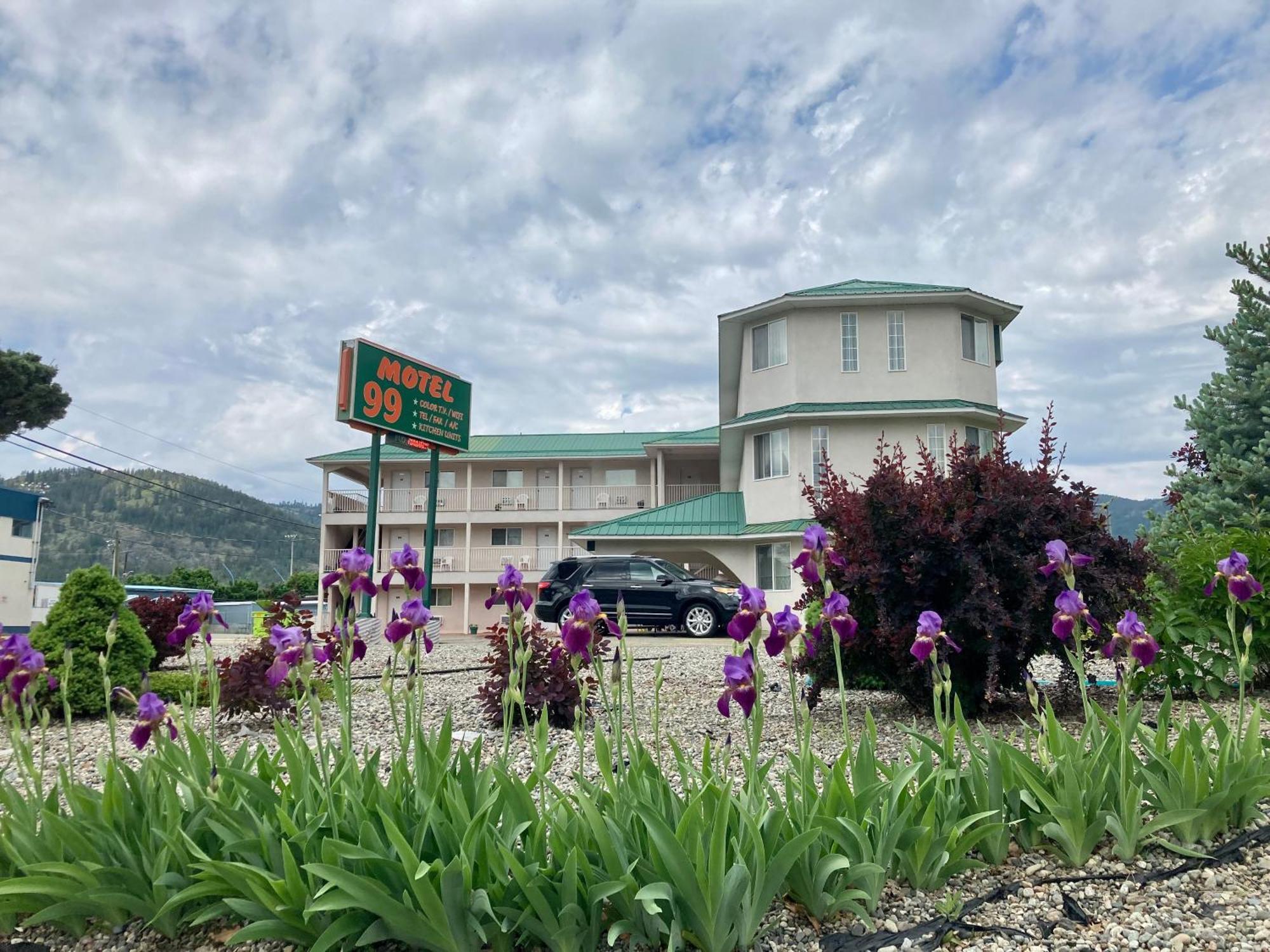 Motel 99 Grand Forks Exteriér fotografie